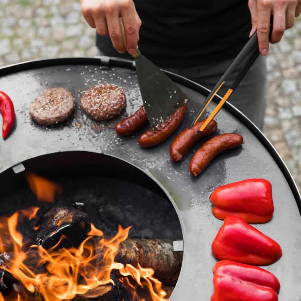 Grilovacia platňa z nehrdzavejúcej ocele pre ohnisko 82 cm so štyrmi rukoväťami-0